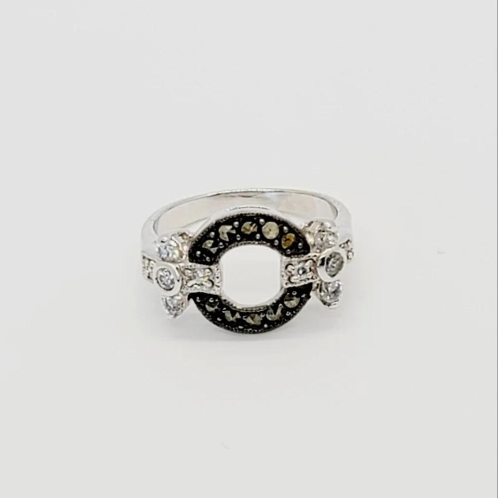 925 Sterling Silver White Gold Plated ring 5.75